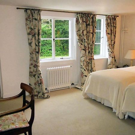 엠스워스 Hollybank House B&B 외부 사진