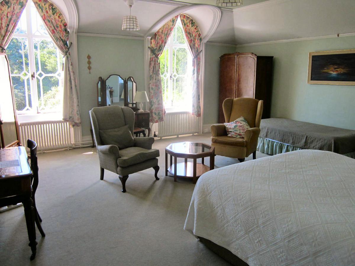 엠스워스 Hollybank House B&B 외부 사진